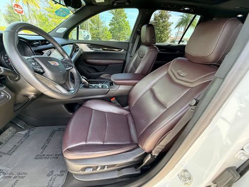 Used 2020 Cadillac XT6 Premium Luxury image 5