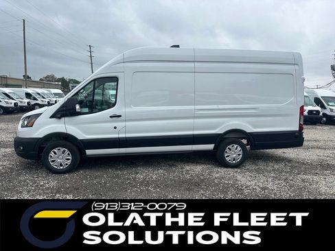 New 2026 Ford Transit 350 148 High Roof Extended RWD image 3