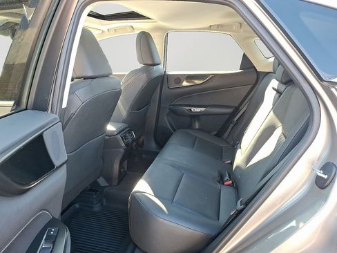 Used 2022 Lexus NX 350 AWD image 8