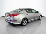 Used 2015 Kia Optima LX image 5