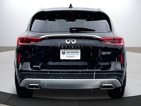 Used 2019 INFINITI QX50 Essential w/ Protection Package FWD image 8