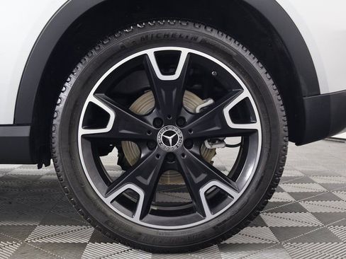 Used 2020 Mercedes-Benz GLA 250 4MATIC image 16