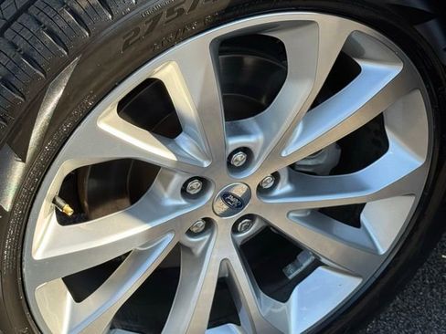 Used 2022 Ford Explorer Platinum w/ Equipment Group 601A image 12