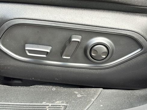 New 2026 Jeep Cherokee Laredo AWD/4WD image 19