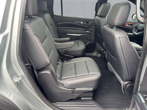 Used 2025 Chevrolet Traverse Z71 w/ Driver Confidence Package image 24