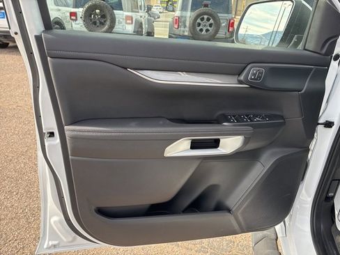 Used 2024 Ford Ranger Lariat w/ FX4 Off-Road Package image 20