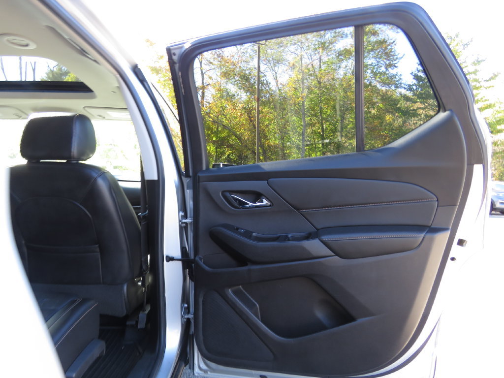 Used 2018 Chevrolet Traverse LT AWD/4WD image 15