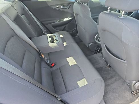 Used 2023 Chevrolet Malibu LT FWD image 13