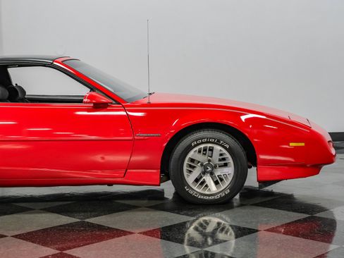 Used 1992 Pontiac Firebird Coupe RWD image 30