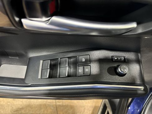 New 2026 Toyota Highlander Limited image 13