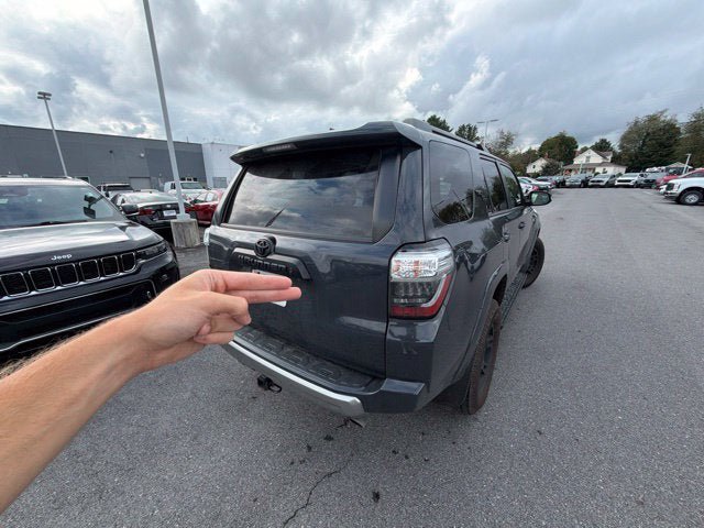 Used 2024 Toyota 4Runner TRD Off-Road Premium w/ Moonroof Package AWD/4WD image 9
