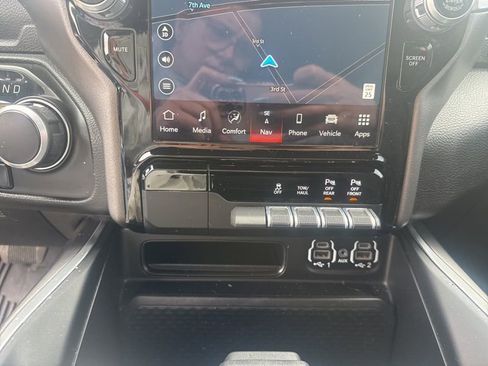 Used 2022 RAM 1500 Big Horn image 15