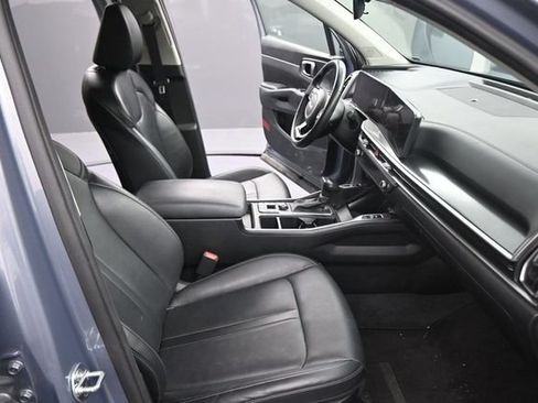 Used 2024 Kia Sorento S FWD image 14