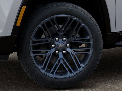 New 2026 Jeep Grand Wagoneer 4WD image 4