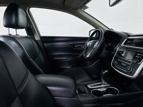 Used 2017 Nissan Altima 2.5 SL w/ Moonroof Package image 28