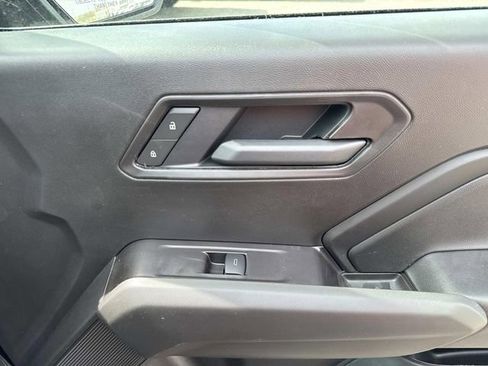 New 2026 Chevrolet Colorado W/T w/ WT Custom Package AWD/4WD image 32