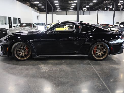 Used 2024 Ford Mustang GT Premium w/ GT Performance Package image 13