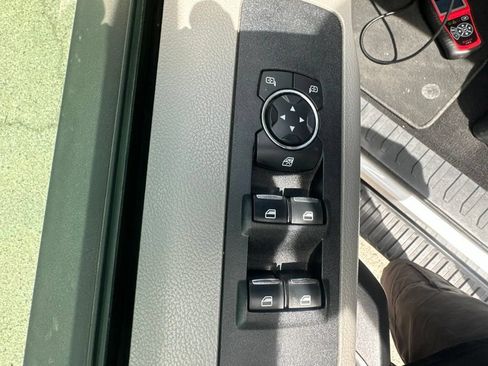 Used 2019 Ford F250 XL w/ STX Appearance Package AWD/4WD image 11