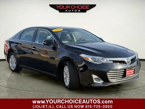 Used 2015 Toyota Avalon XLE image 10