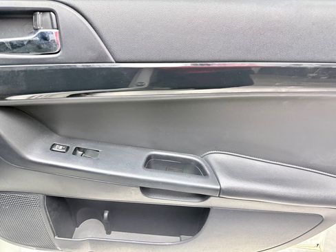 Used 2017 Mitsubishi Lancer ES image 17