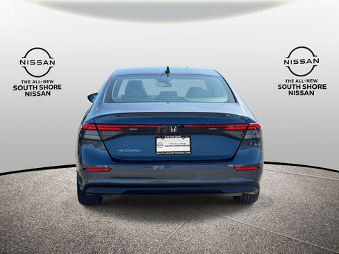 Used 2024 Honda Accord EX image 7