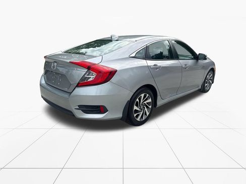 Used 2018 Honda Civic EX image 8