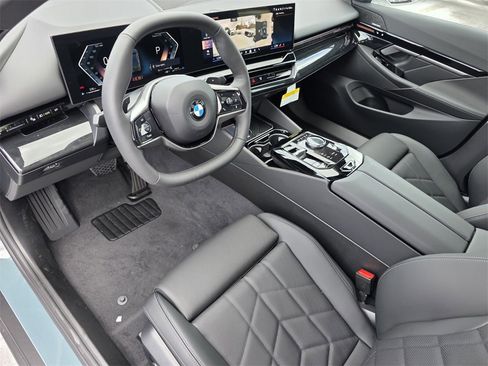 New 2026 BMW 530i 530i w/ Convenience Package image 8