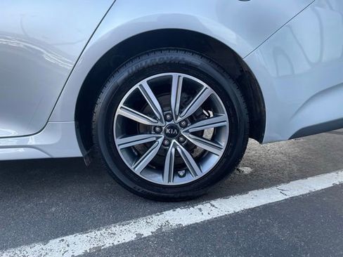 Used 2019 Kia Optima LX w/ LX Premium Package image 32