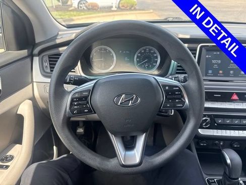 Used 2018 Hyundai Sonata SE FWD image 9
