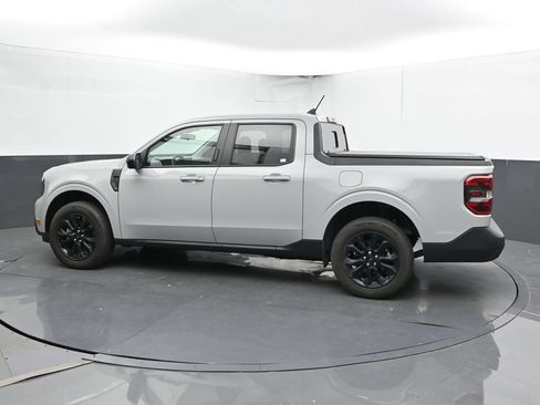 Used 2023 Ford Maverick Lariat w/ Lariat Luxury Package AWD/4WD image 9