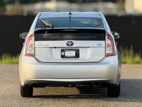 Used 2014 Toyota Prius Three FWD image 4