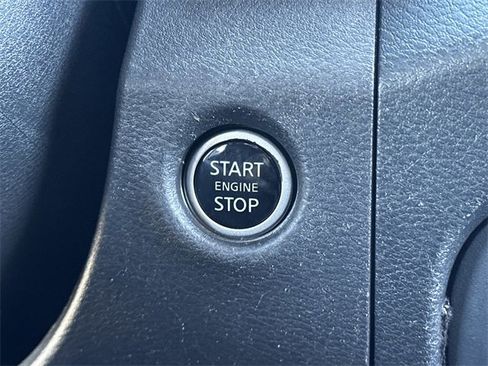 Certified 2022 Nissan Frontier S w/ Technology Package image 6