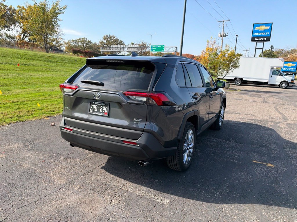 Used 2025 Toyota RAV4 XLE Premium w/ Weather Package AWD/4WD image 27