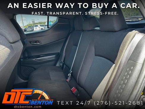 Used 2019 Toyota C-HR LE FWD image 24