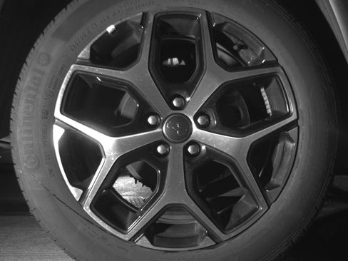 Used 2025 Jeep Compass Limited image 15