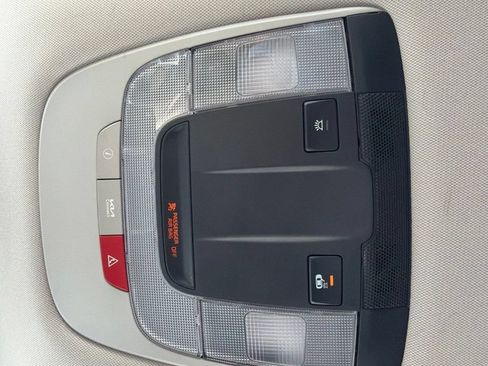 Used 2023 Kia Sportage EX AWD/4WD image 35