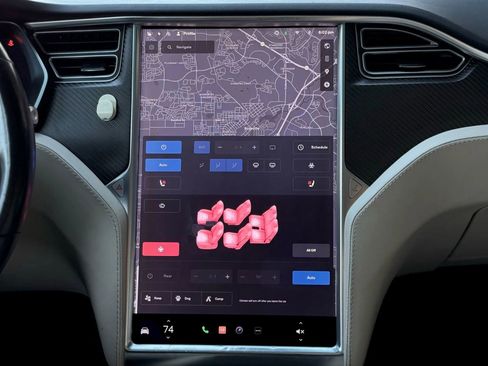 Used 2018 Tesla Model X 100D image 16