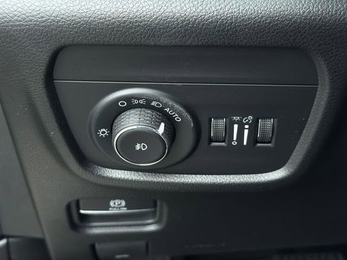 New 2026 Jeep Grand Cherokee L Limited AWD/4WD image 29