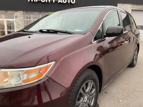Used 2012 Honda Odyssey EX image 2