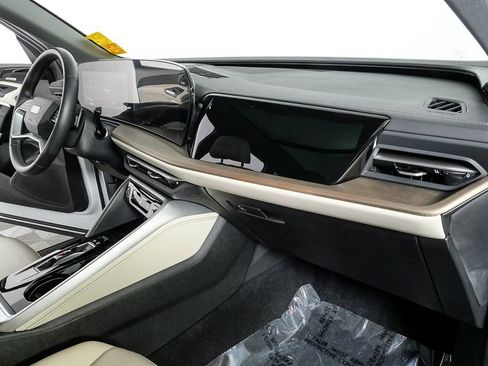 Used 2025 Audi Q5 Premium Plus w/ Premium Plus image 24