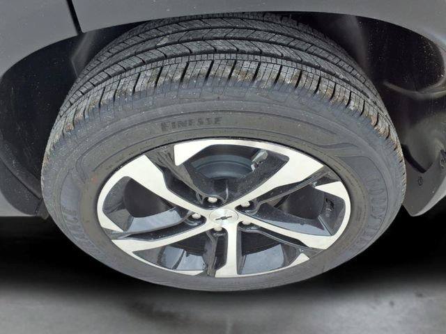 New 2026 Chevrolet Trax RS w/ Driver Confidence Package FWD image 11
