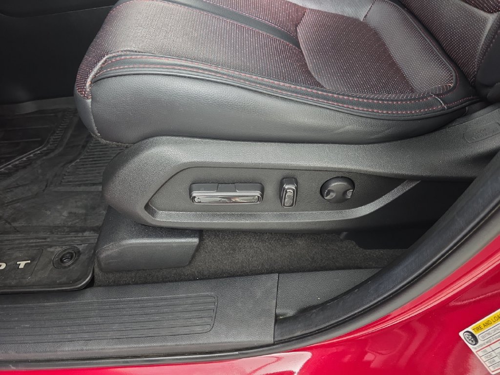 Used 2025 Honda Pilot Black Edition image 24