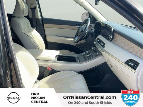 Used 2022 Hyundai Palisade Limited AWD/4WD image 11