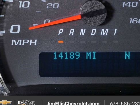 Certified 2025 Chevrolet Express 3500 LT w/ LT Preferred Equipment Group RWD image 11