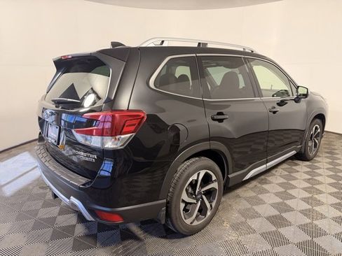 Used 2022 Subaru Forester Touring w/ Popular Package #3 image 11