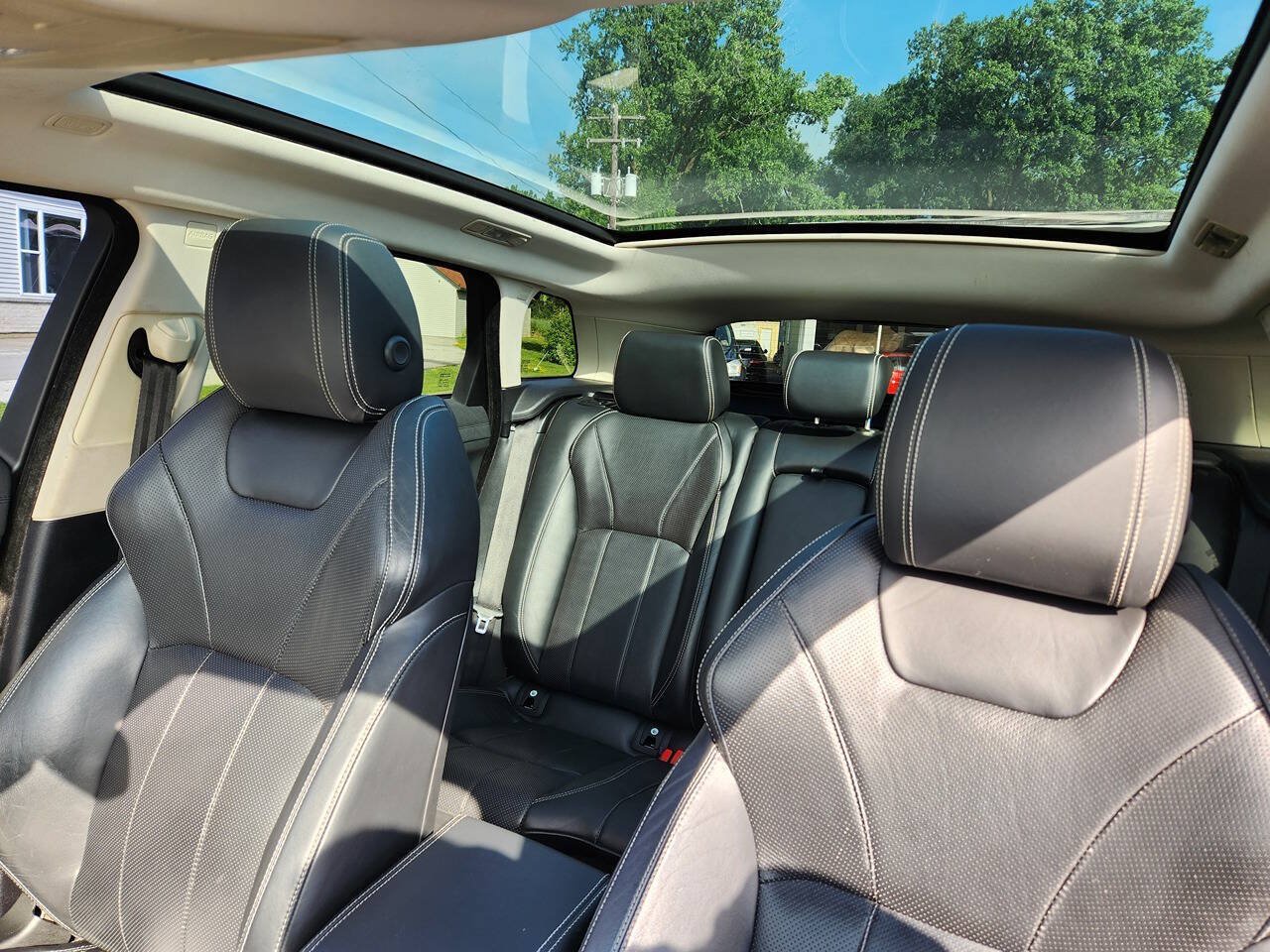 Used 2016 Land Rover Range Rover Evoque HSE AWD/4WD image 9