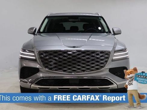 Used 2025 Genesis GV80 3.5T Prestige AWD/4WD image 2