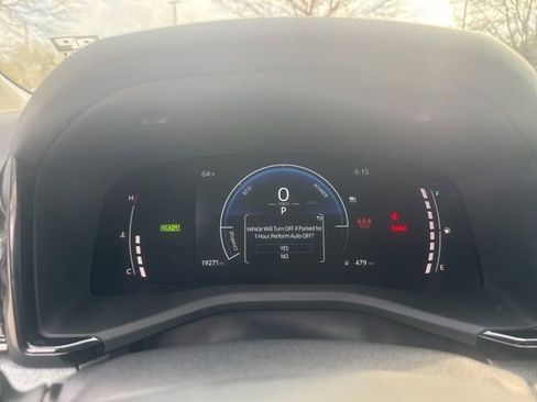 Used 2025 Toyota Camry LE image 25