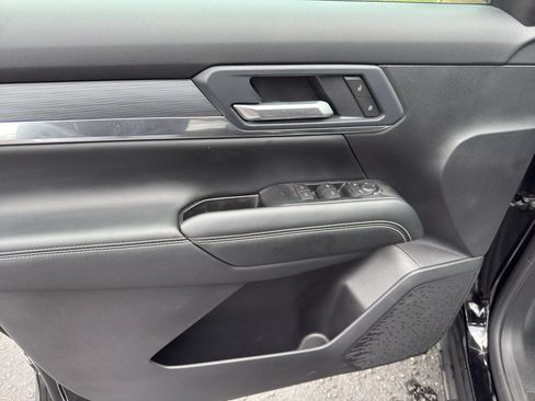 Used 2026 GMC Terrain Elevation FWD image 9