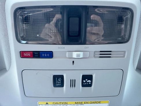 Used 2018 Subaru Forester 2.5i Premium image 24